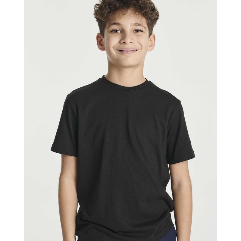 Real Essentials 5 Pack: Boys' Cotton Short Sleeve Crew Neck T-Shirts Outdoor (Ages 4-18)