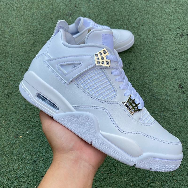 Jordan 4 