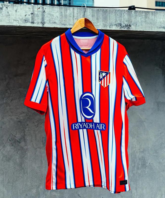 2425 Atletico Madrid Home Red Soccer Jersey Comfortable and Breathable