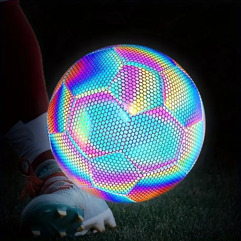 No. 5 Reflective Football, Colorful Soccer Ball with Light Effect, Outdoor Training Football, Football Ball for Family Fun on Backyard Beach, Christmas Gift