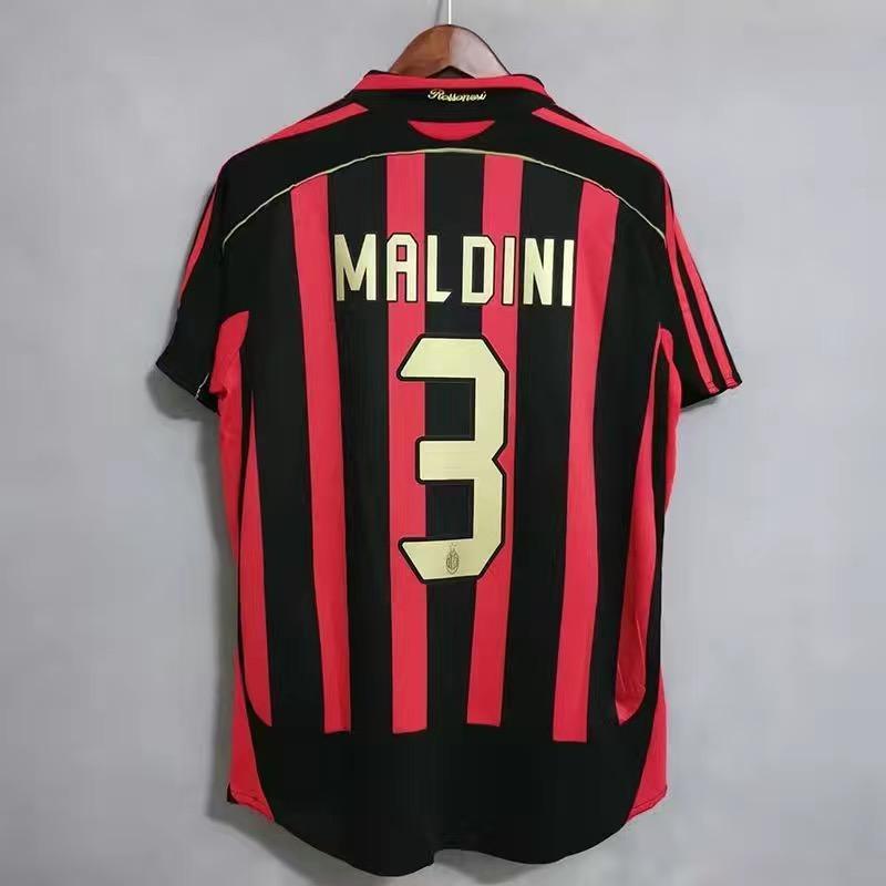 06ac Milan jersey size 22, Kaka size 99, Ronaldinho jersey short sleeved set, classic football team uniform customization