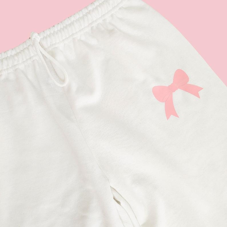 Soft Girl Era Sweatpants Preppy Sweats Coquette Pink Bow Trendy Sweatpants Ribbon Girlie Cute Pink Bow Joggers Preppy Sweatpant Lounge Pants