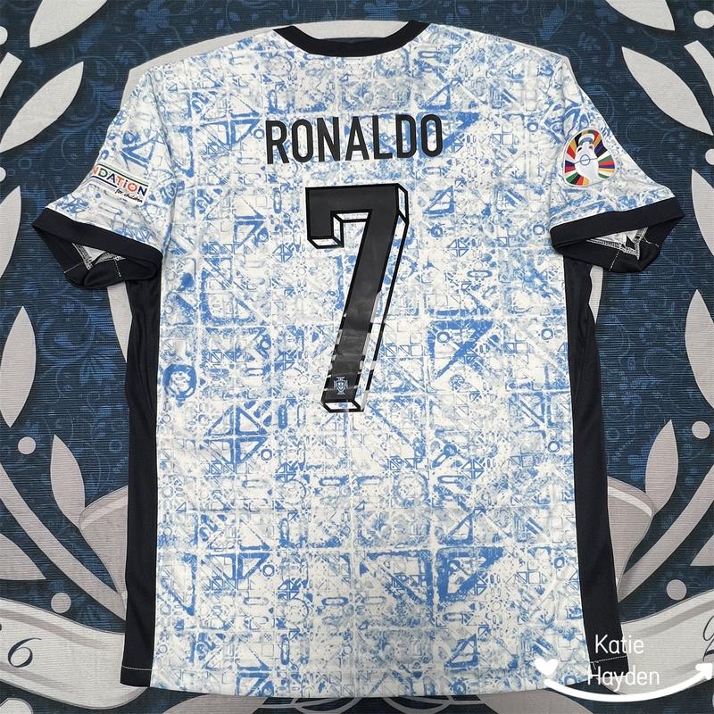 Euro 2024 Portugal Away Ronaldo No.7 Short Sleeve soccer Jersey