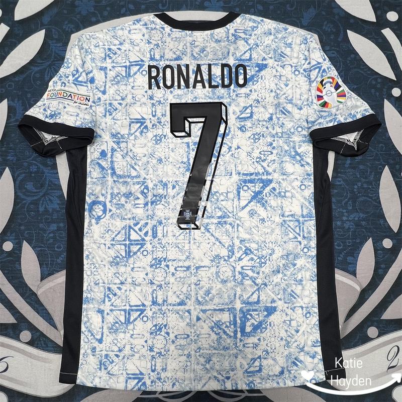 Euro 2024 Portugal Away Ronaldo No.7 Short Sleeve soccer Jersey