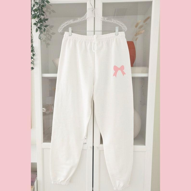 Soft Girl Era Sweatpants Preppy Sweats Coquette Pink Bow Trendy Sweatpants Ribbon Girlie Cute Pink Bow Joggers Preppy Sweatpant Lounge Pants