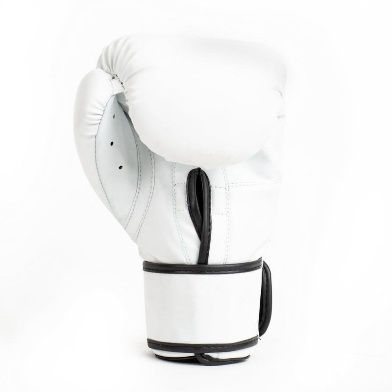 Everlast WM Core 2 White Gloves - S M Size for Fitness and Boxing