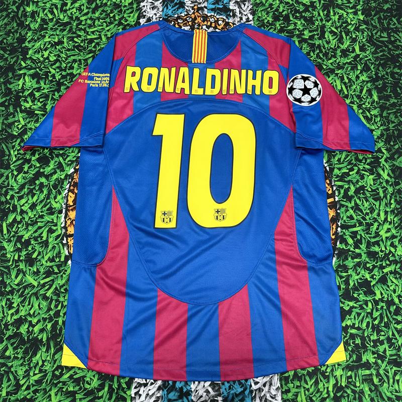 Nike 05-06 Champions League Barcelona home short sleeve NO.10 Ronaldinho Soccer Jersey