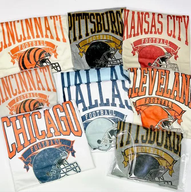 Vintage Football T-shirt Hometown Teams Tee Football Retro Tshirt Football Thowback Tee Buffalo Football Tshirt Kansas City football tee Dallas Football Throwback T-shirt San Francisco Tee Pittsburg Vintage Tshirt