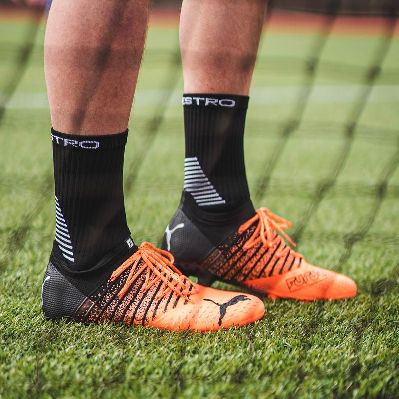 Black Maestro Grip Socks