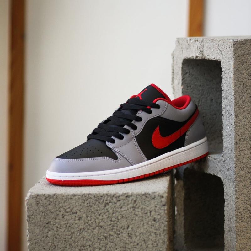 Nike Air Jordan 1 Low Black Light Smoke Grey Gym Red 553558-060 Men's Fashion Sneaker New