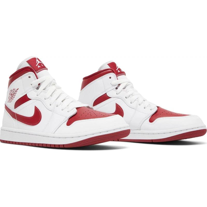 Pre-owned Air Jordan 1 Mid Reverse Chicago (W)