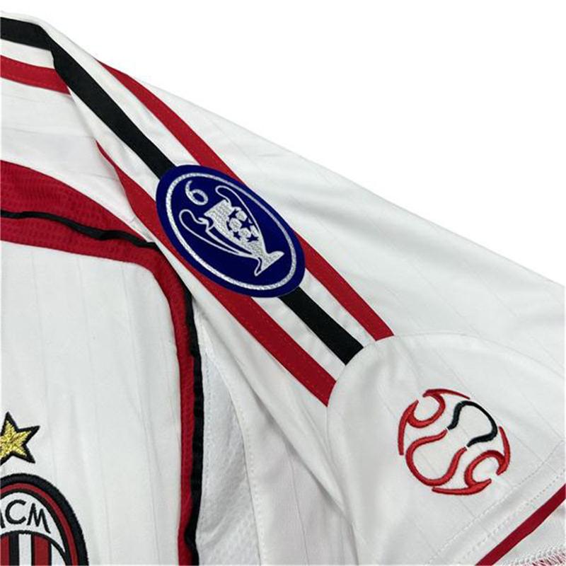 06-07 No.22 KaKa Champions League short-sleeved football jersey